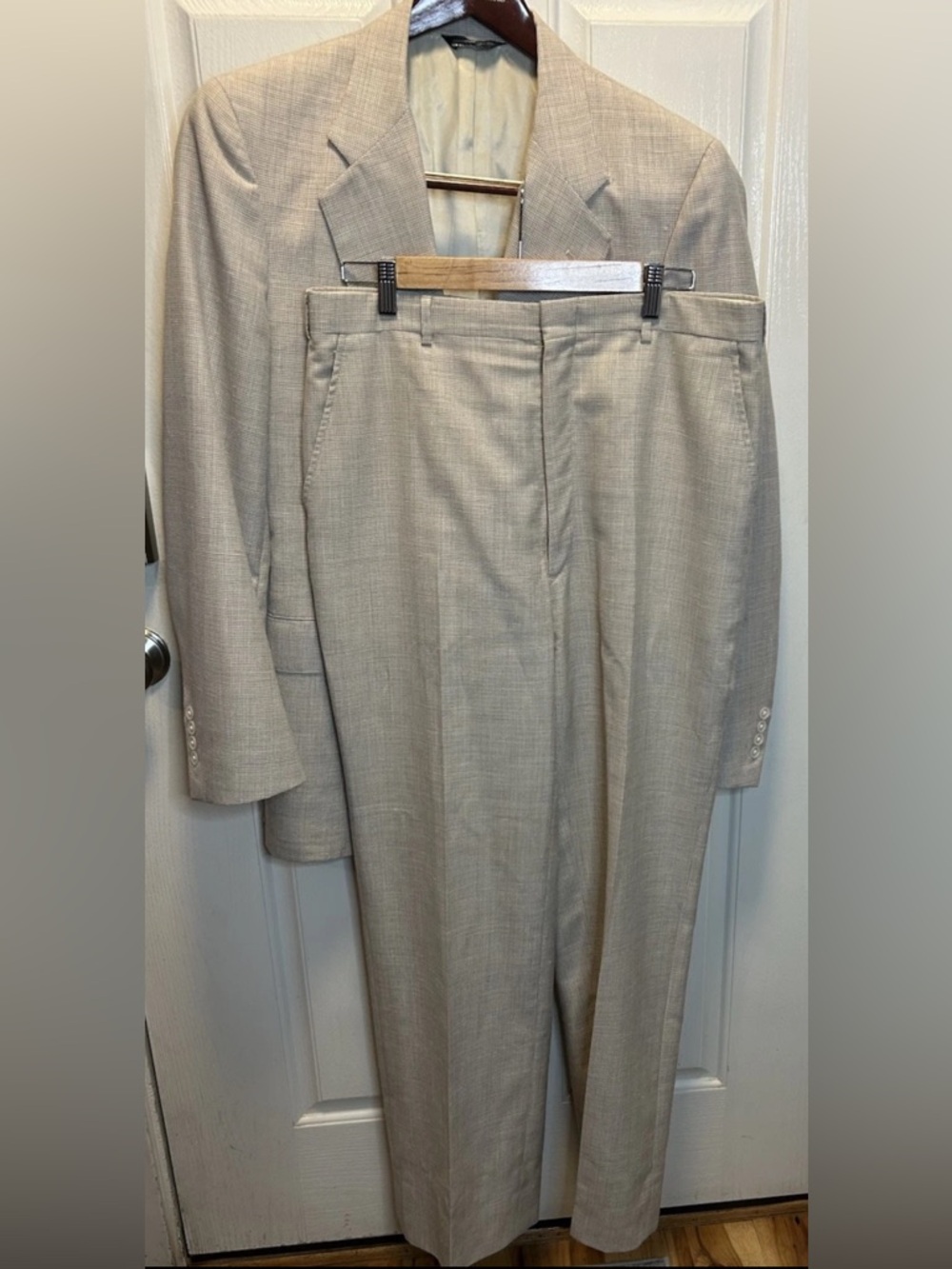 Bullock & Jones San Francisco Suit USA Beige Micro-Houndstooth 42R EUC 35”x33.5”